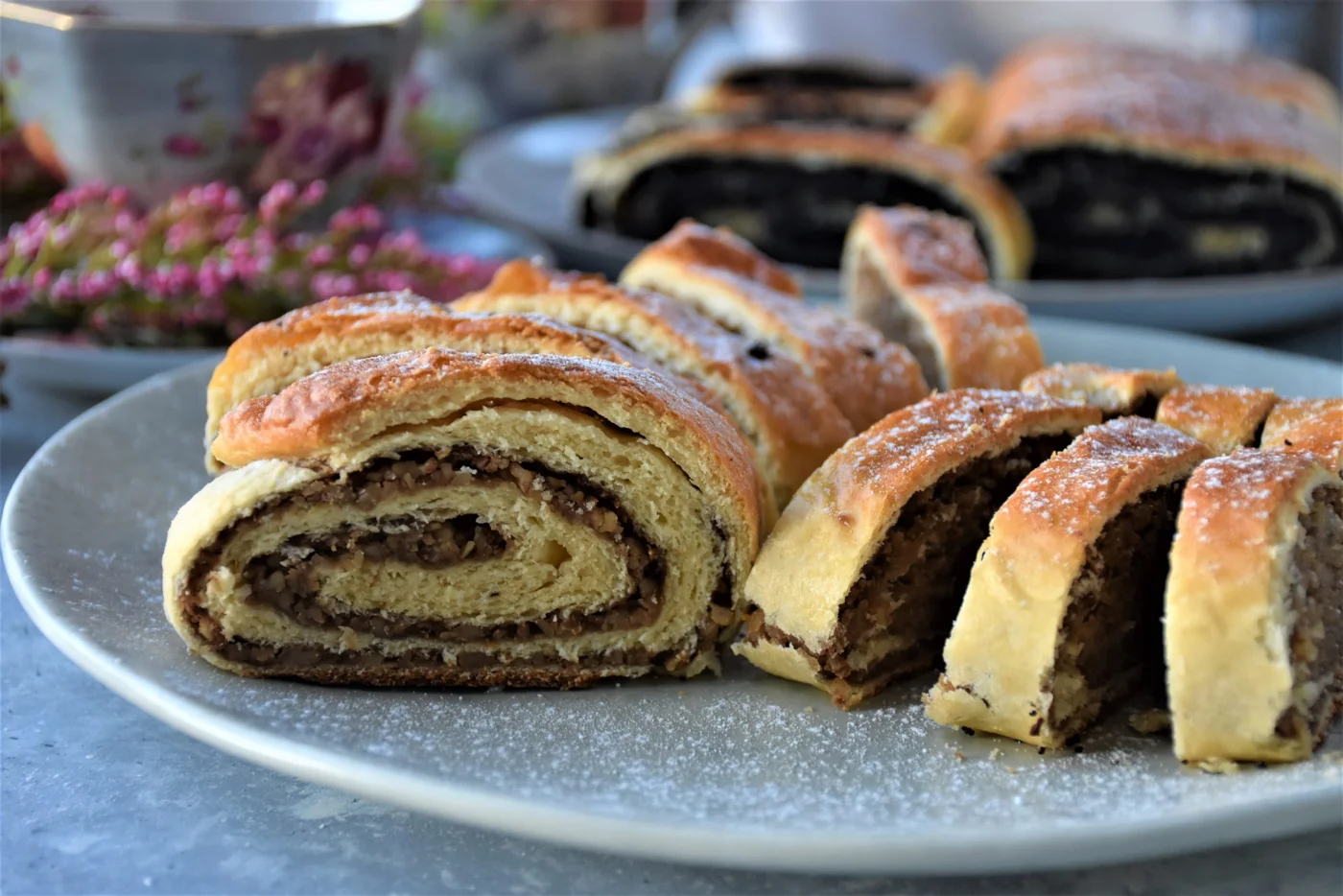 strudel with walnuts