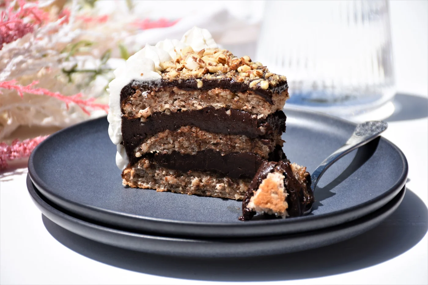 Almond & Dark Chocolate Cake
