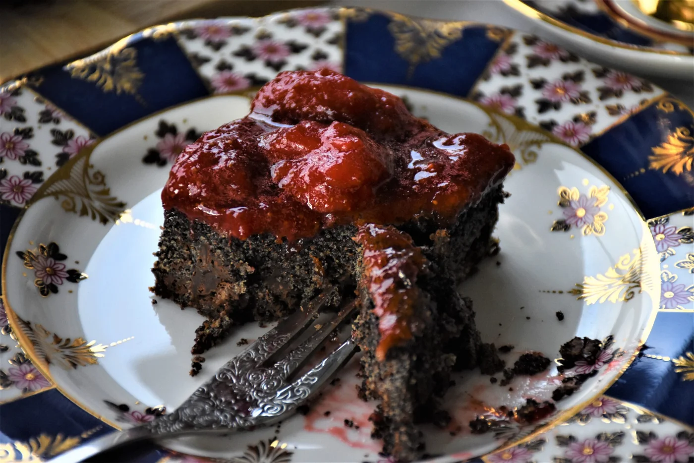 Poppy Seed & Chocolate Cake