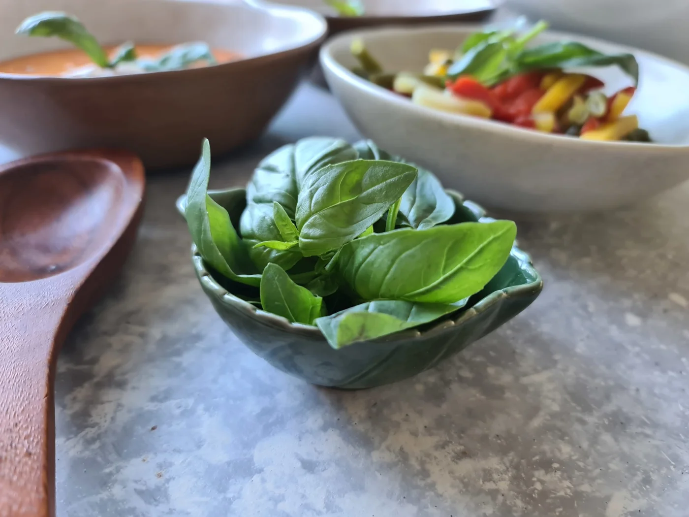 basil leaves