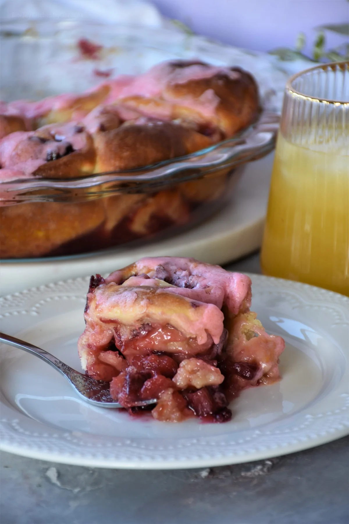rhubarb roll