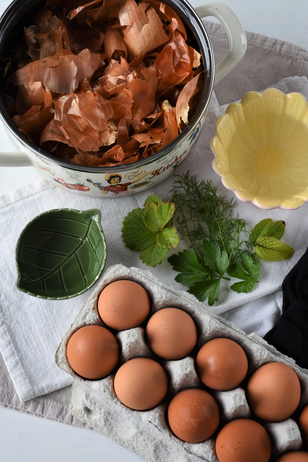 Ingredients for Eggs Coloured with Onion Skins