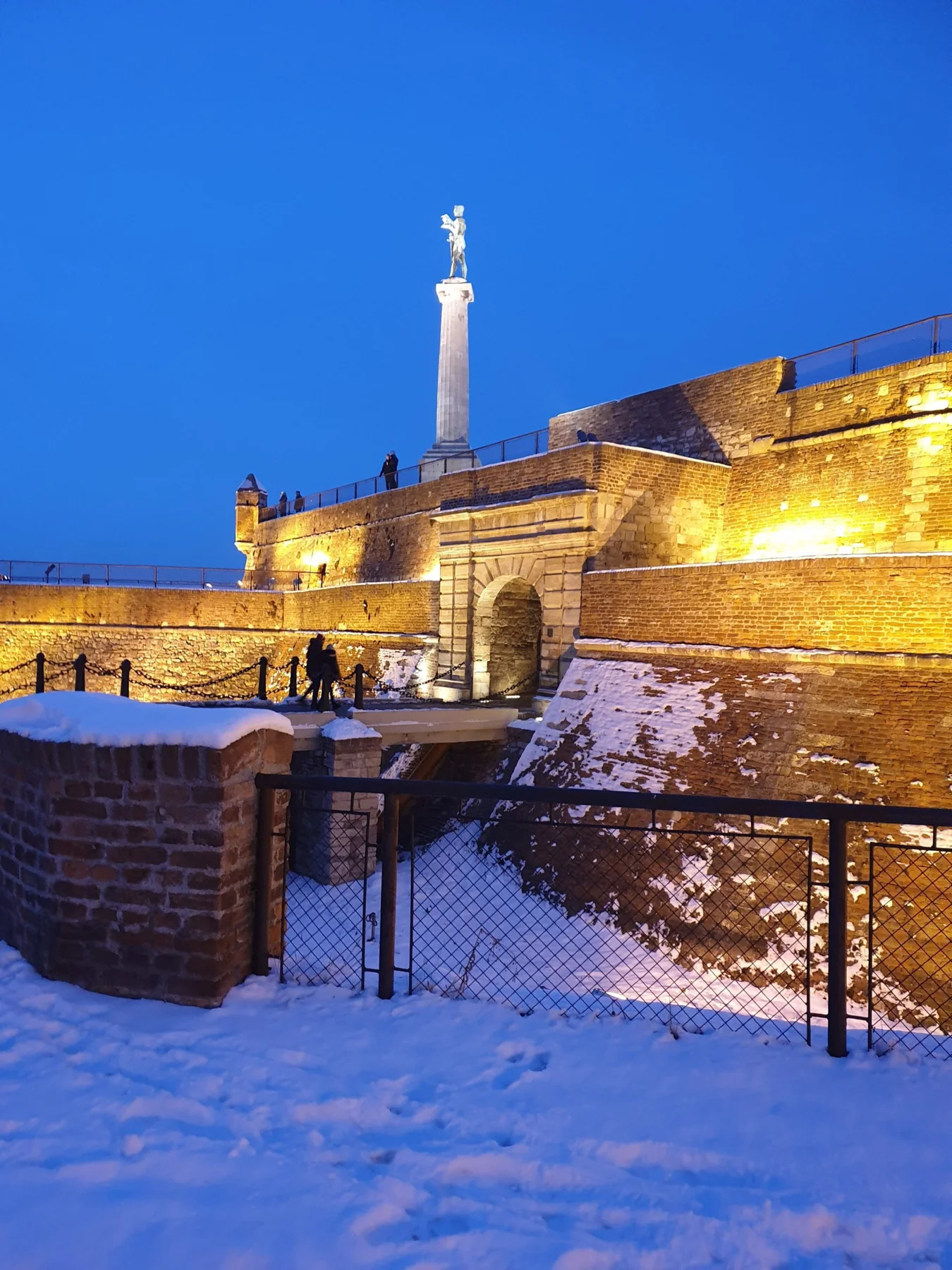 THINGS TO DO IN BELGRADE / KALEMEGDAN, Victor Monument