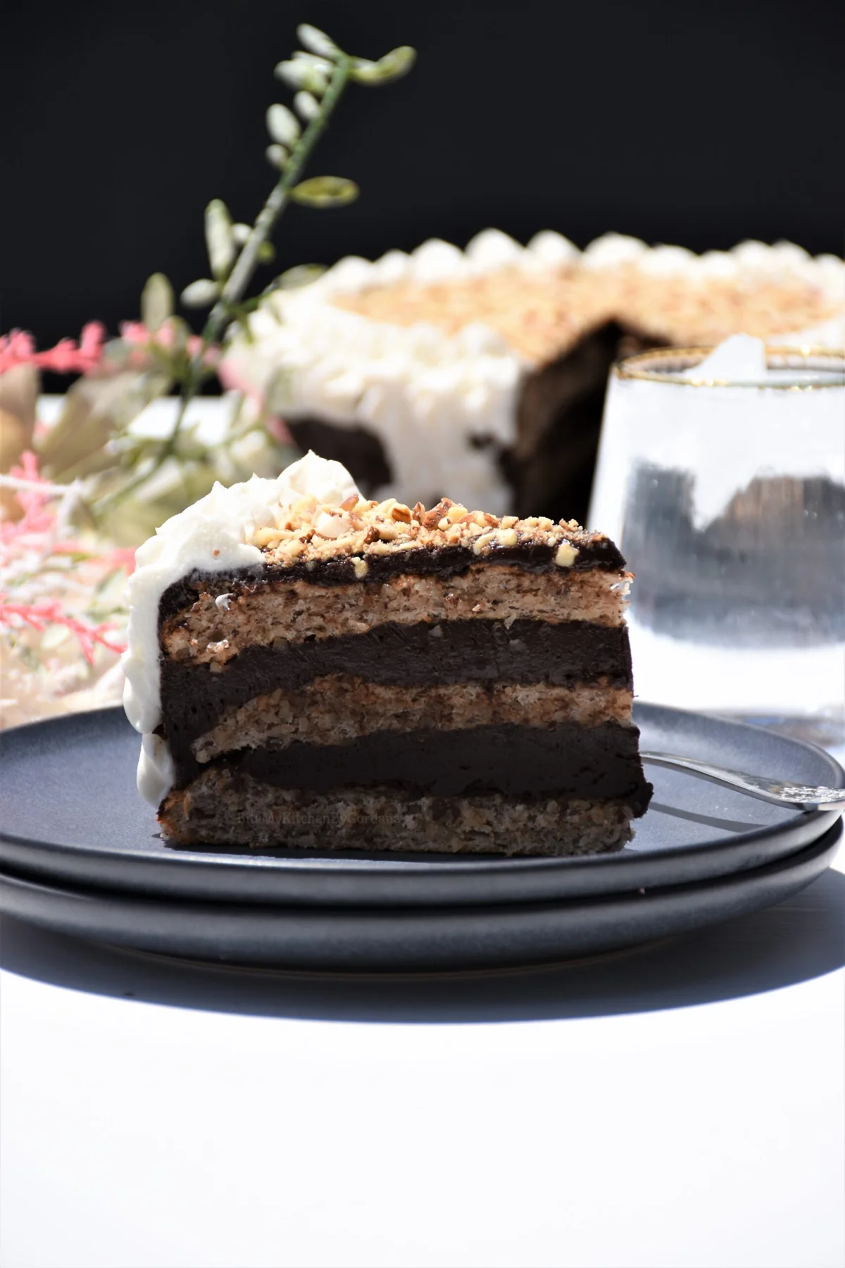 almond and chocolate cake slice