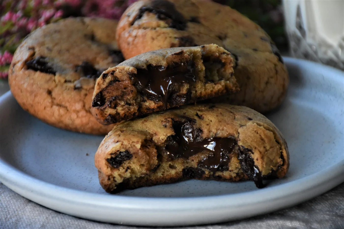 Chunky Chocolate Cookies