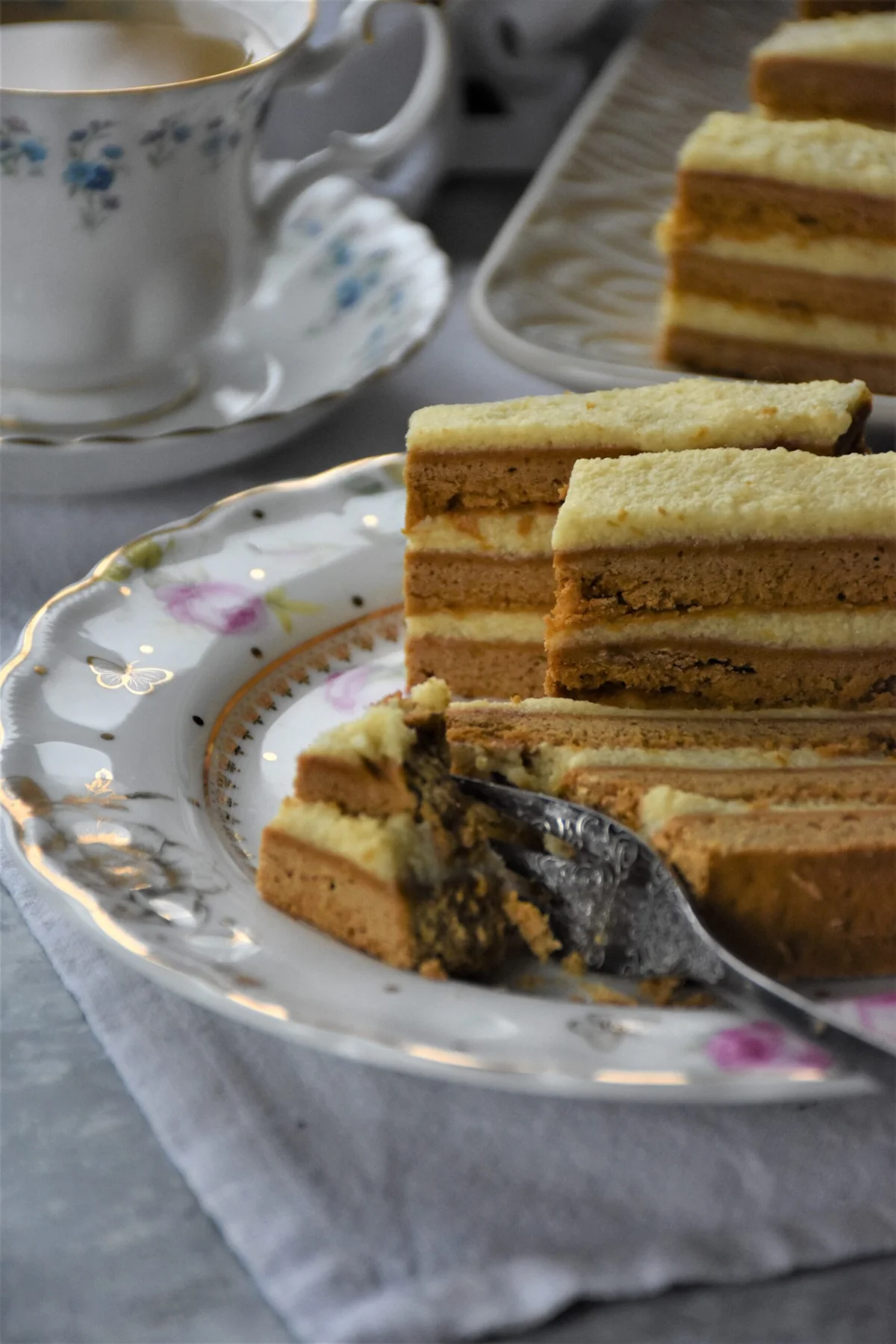 slice of layered honey cake / serbian medena pita