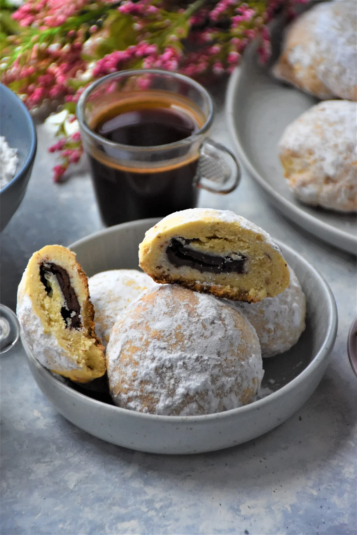chocolate snowball cookies