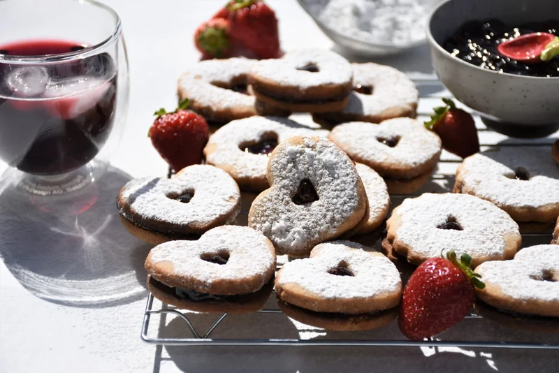 Nutty Linzer Cookies