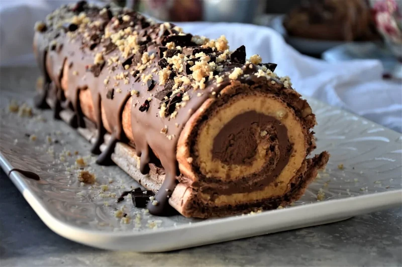 Chocolate & Walnut Roll